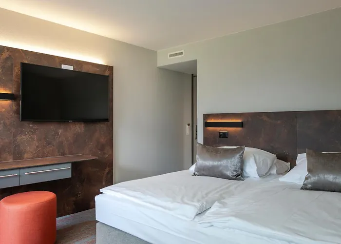 Metropole Отель 4*