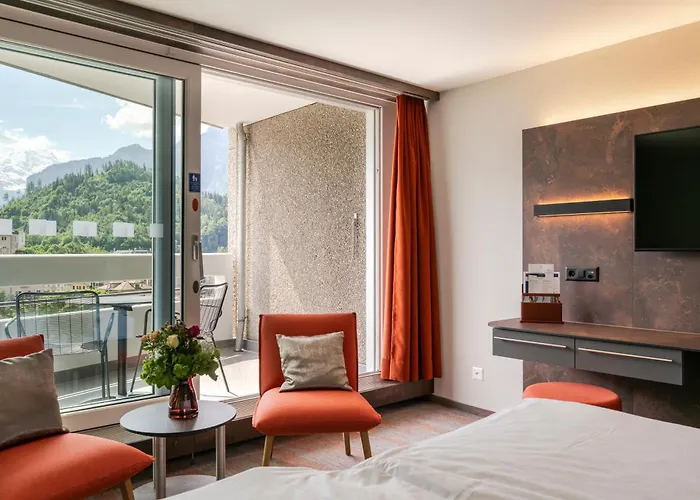 Отель Metropole 4*