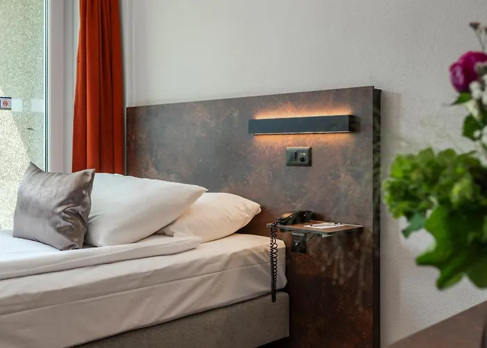 Metropole فندق 4*