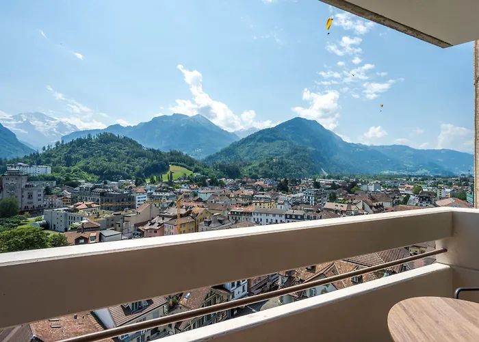 Metropole إنترلاكن