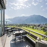 Metropole Hotel 4*