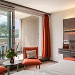 Hotel Metropole 4*