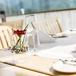 Metropole Hotel 4*