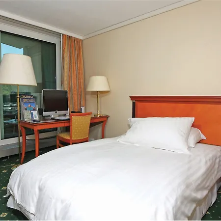 Metropole فندق إنترلاكن